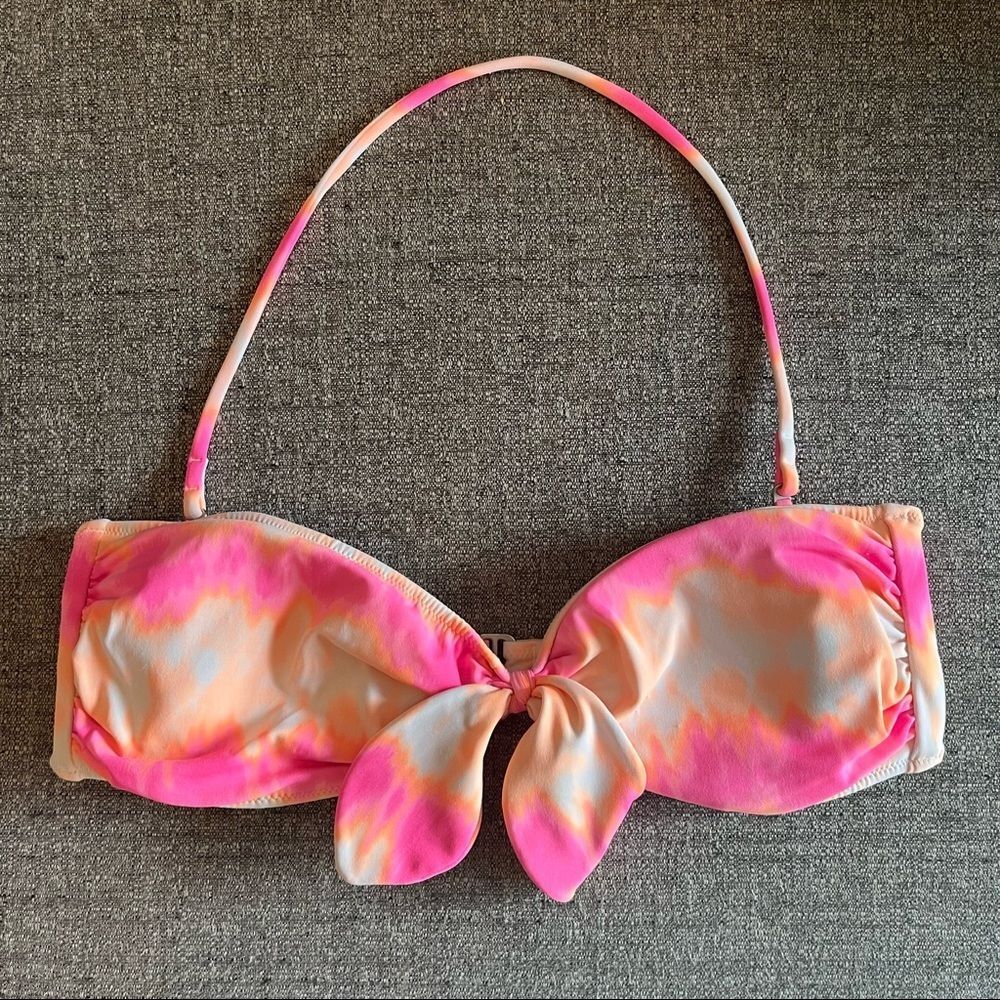 VICTORIA’S SECRET Tie-Dye Bandeau Swimsuit Top